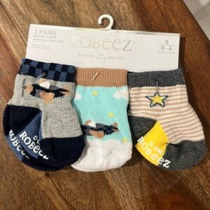 NWT Robeez Infant Socks 3-Pack 0-6m